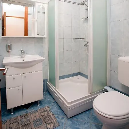 Petani Apartament *
