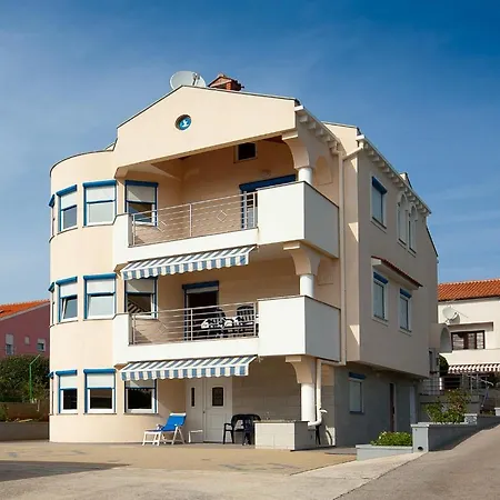 Petani Apartamento *